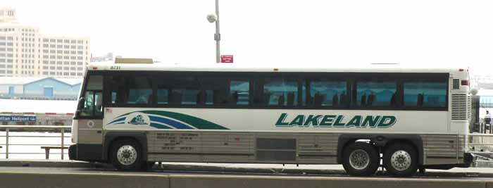 Lakeland MCI D4000 8731